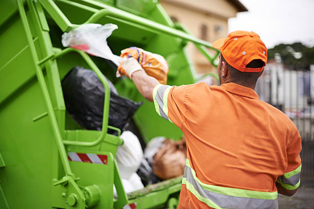 Best Construction Debris Removal  in East Grand Forks, MN